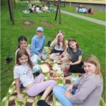 Piknik na zahradě